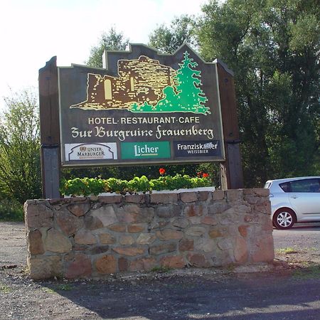 Zur Burgruine Frauenberg Hotel Ebsdorfergrund Luaran gambar